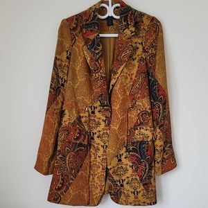 Paisley blazer byt the brand Maison Cinqcent. Size S. Fits more like a M or an o